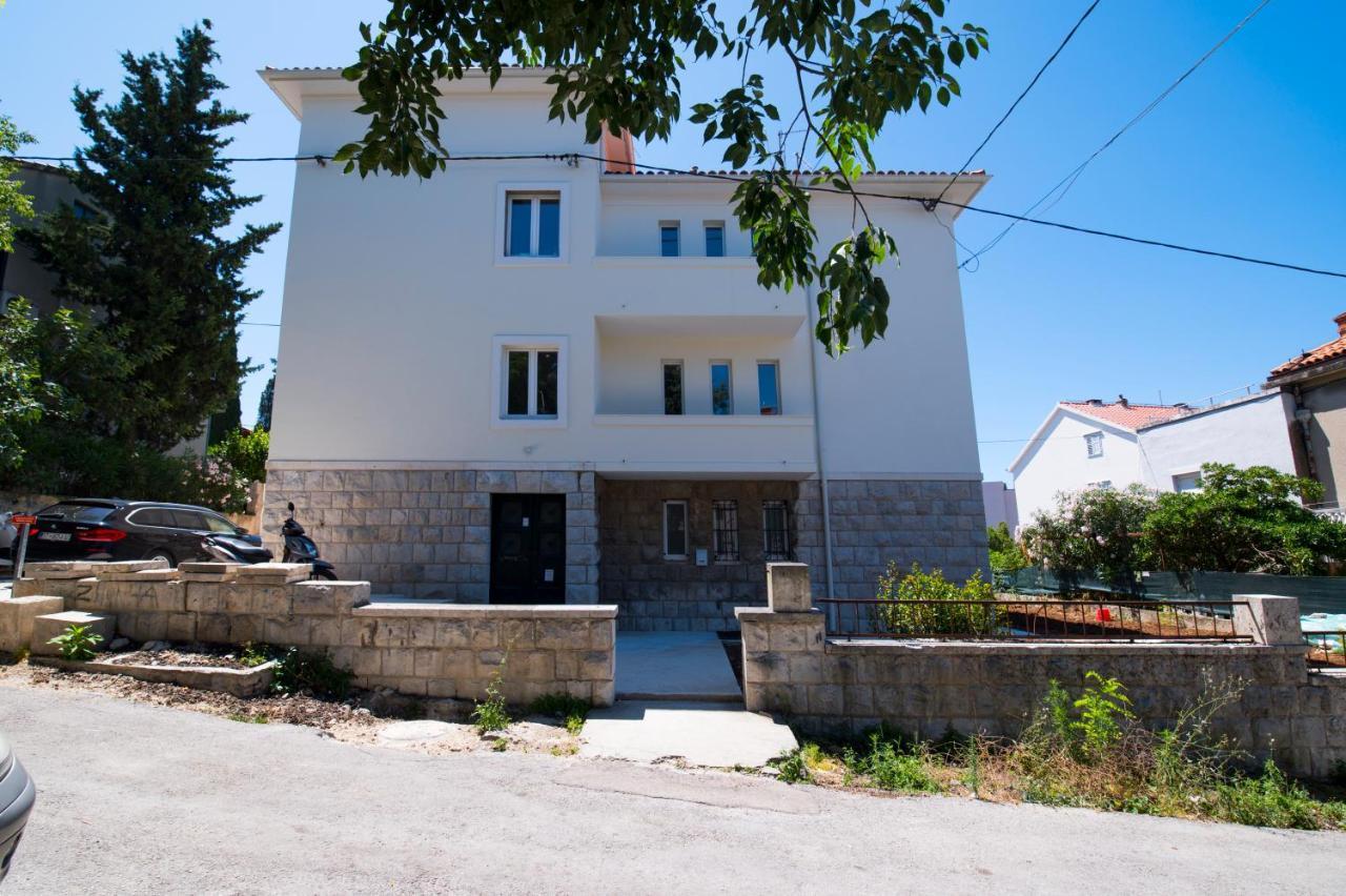 Luxury Apartments Bella - Split Centre W Free Parking Buitenkant foto
