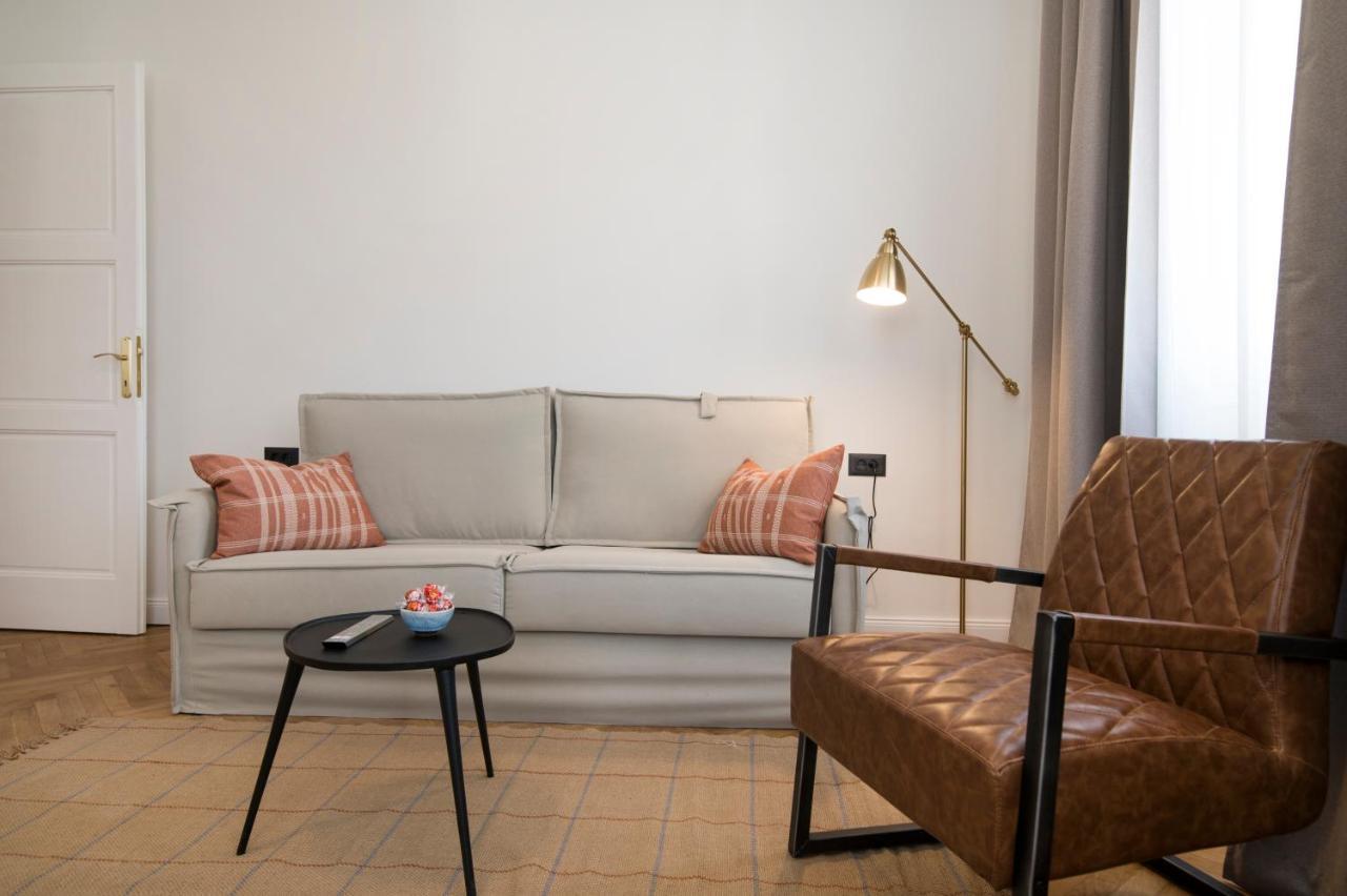 Luxury Apartments Bella - Split Centre W Free Parking Buitenkant foto